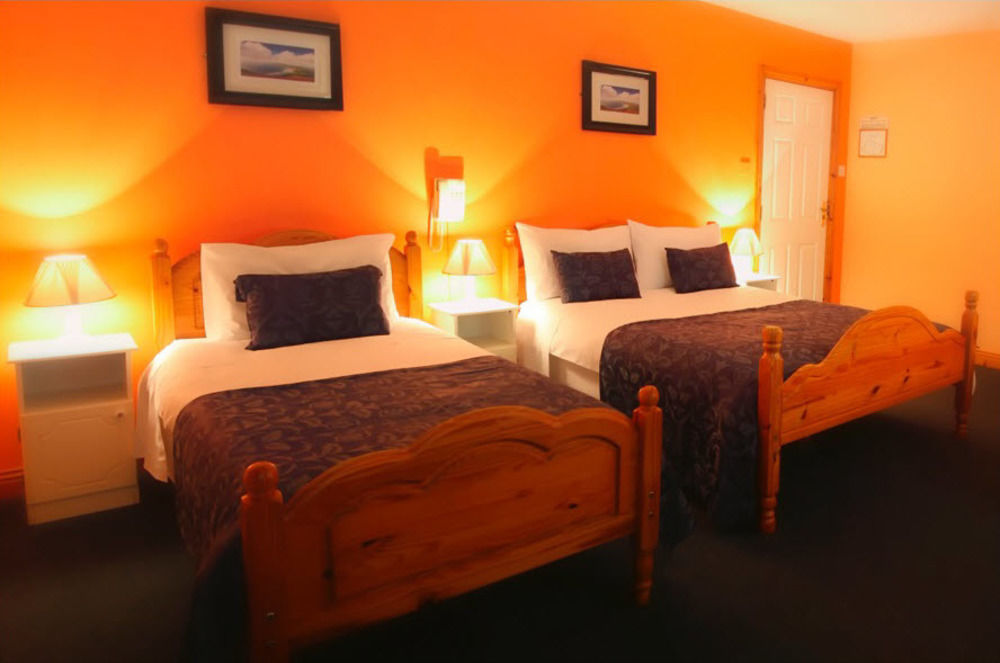 Mccarthy'S Lodge B&B ويستبورت المظهر الخارجي الصورة